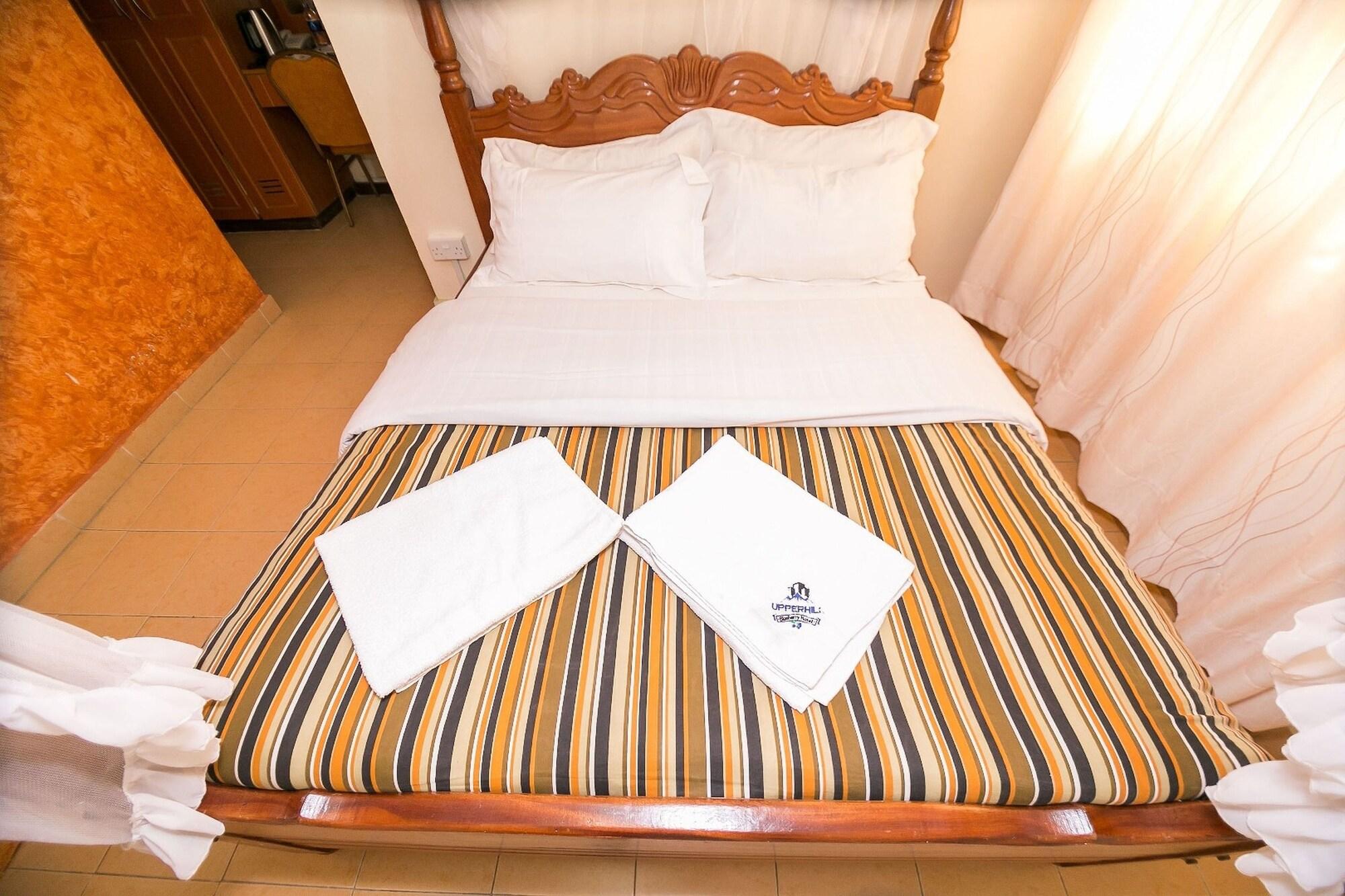 Upperhill Blueberry Hotel Найроби Екстериор снимка