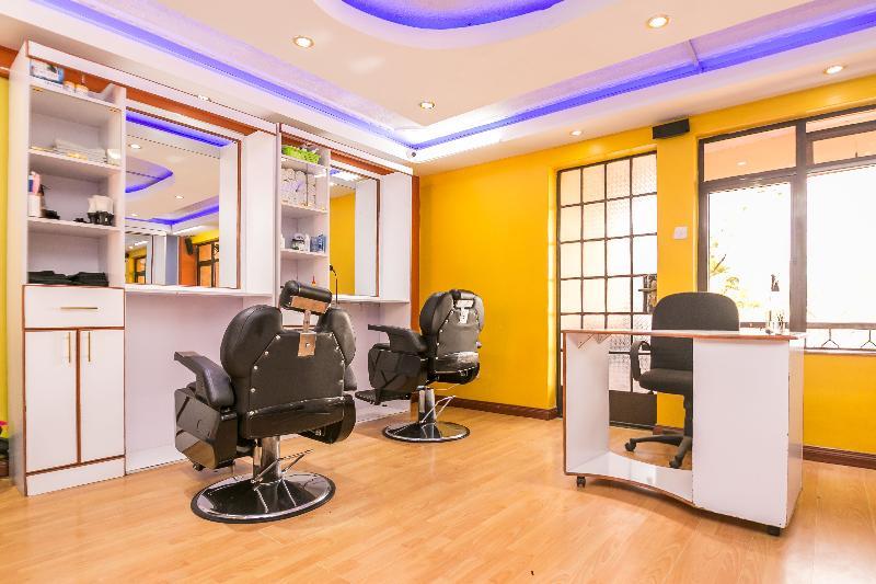 Upperhill Blueberry Hotel Найроби Екстериор снимка